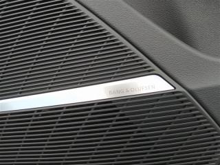 Дверь задняя правая Q8 4MN