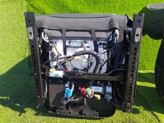 Сидения комплект Q8 4MN