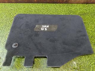 Запчасть крышка короба аккумулятора AUDI Q8