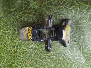 Петля дверная передняя правая TOYOTA COROLLA AXIO