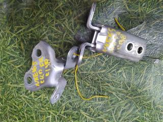 Петля дверная передняя правая TOYOTA COROLLA AXIO