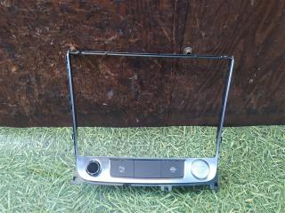 Запчасть блок кнопок AUDI Q8