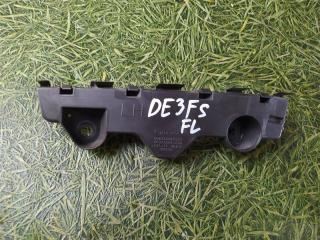 Крепление бампера переднее левое MAZDA DEMIO