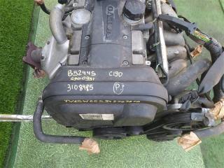 Двигатель VOLVO V70 SW B5244S2 4 ракурс Двигатель VOLVO V70 SW B5244S2 4 ракурс