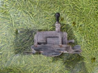 Дворник фар NISSAN SAFARI WRGY60 2 ракурс Дворник фар NISSAN SAFARI WRGY60 2 ракурс