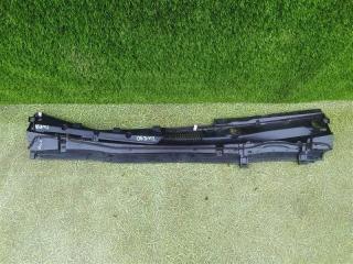 Жабо TOYOTA NOAH ZWR90W 5 ракурс Жабо TOYOTA NOAH ZWR90W 5 ракурс
