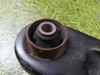 Рычаг правый задний SUZUKI EVERY DA64V K6A 46201-68H01 4 ракурс Рычаг правый задний SUZUKI EVERY DA64V K6A 46201-68H01 4 ракурс