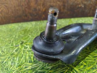 Рычаг левый передний TOYOTA IST NCP60 2NZ-FE 48069-59065 3 ракурс
