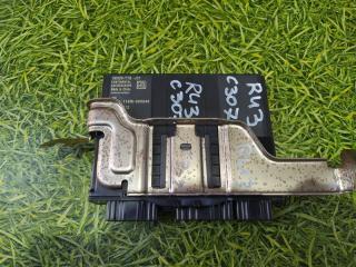 Блок иммобилайзера HONDA VEZEL RU3 LEB 38320-T7B-J01 2 ракурс Блок иммобилайзера HONDA VEZEL RU3 LEB 38320-T7B-J01 2 ракурс