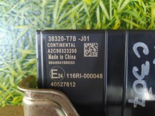 Блок иммобилайзера HONDA VEZEL RU3 LEB 38320-T7B-J01 3 ракурс Блок иммобилайзера HONDA VEZEL RU3 LEB 38320-T7B-J01 3 ракурс