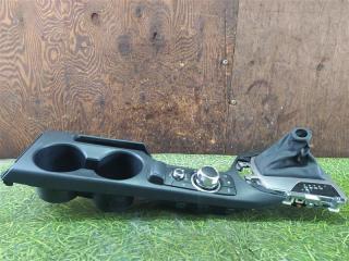 Бардачок между сиденьями MAZDA CX-3