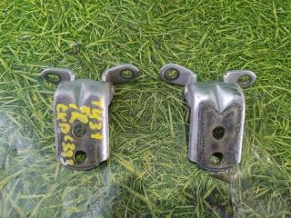 Петля дверная передняя правая NISSAN PRESAGE