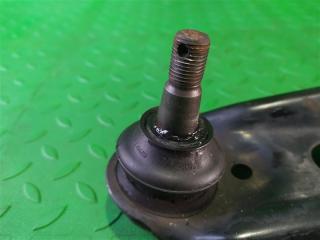 Рычаг правый передний TOYOTA VITZ SCP90 2SZ-FE 48068-59135 2 ракурс Рычаг правый передний TOYOTA VITZ SCP90 2SZ-FE 48068-59135 2 ракурс