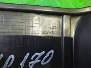 Крышка двс декоративная TOYOTA SIENTA NHP170 4 ракурс