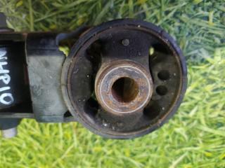 Подушка двигателя задняя TOYOTA AQUA NHP10 1NZ-FXE 2 ракурс