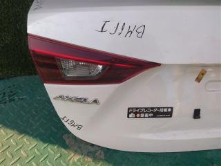 Крышка багажника MAZDA AXELA BM6FJ 2 ракурс Крышка багажника MAZDA AXELA BM6FJ 2 ракурс