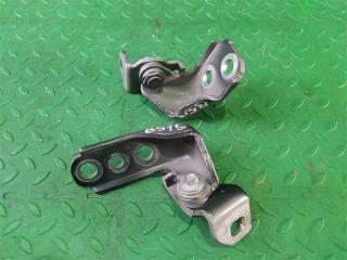 Петля дверная правая передняя FORD ECOSPORT B515 3 ракурс