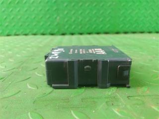 Электронный блок TOYOTA NOAH ZWR90 2ZR-FXE 86572-V1010 4 ракурс