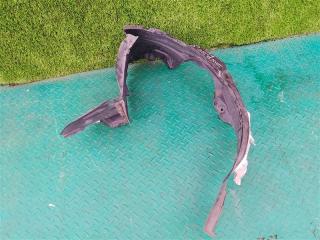 Подкрылок левый передний TOYOTA ESQUIRE ZWR80 53806-28100 5 ракурс Подкрылок левый передний TOYOTA ESQUIRE ZWR80 53806-28100 5 ракурс