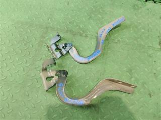 Петля капота TOYOTA TANK M900A 2 ракурс