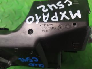 Блок предохранителей TOYOTA YARIS MXPA10 4 ракурс