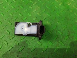 Расходомер воздушный TOYOTA YARIS CROSS MXPJ15 M15A-FXE 22204-24010 2 ракурс