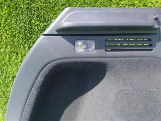 Обшивка багажника левая HONDA VEZEL RU1 84651-T7A-J010 3 ракурс
