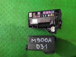 Блок предохранителей TOYOTA TANK M900A 1KR-FE 82641-B2010J 3 ракурс