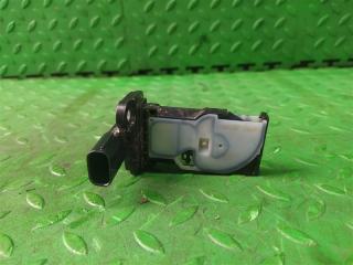 Расходомер воздушный TOYOTA YARIS MXPA10 M15A-FKS 22204-24010 3 ракурс