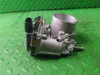 Дроссельная заслонка TOYOTA YARIS MXPA10 M15A-FKS 22030-15010 2 ракурс