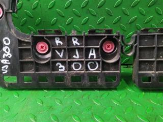 Крепление бампера правое заднее TOYOTA LAND CRUISER VJA300 V35A-FTS 52155-60150 3 ракурс Крепление бампера правое заднее TOYOTA LAND CRUISER VJA300 V35A-FTS 52155-60150 3 ракурс