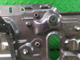 Подставка под аккумулятор TOYOTA LAND CRUISER VJA300 V35A-FTS 4 ракурс