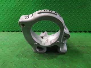 Кронштейн правый TOYOTA LAND CRUISER VJA300 V35A-FTS 3 ракурс Кронштейн правый TOYOTA LAND CRUISER VJA300 V35A-FTS 3 ракурс