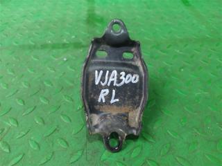 Отбойник левый задний TOYOTA LAND CRUISER VJA300 V35A-FTS 2 ракурс