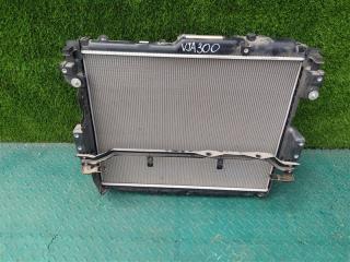 Радиатор основной TOYOTA LAND CRUISER VJA300 V35A-FTS 1640070732 1 ракурс