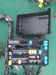 Проводка моторного отсека TOYOTA LAND CRUISER VJA300 V35A-FTS 4 ракурс