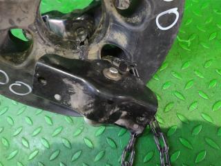 Крепление запасного колеса заднее TOYOTA LAND CRUISER VJA300 V35A-FTS 2 ракурс
