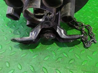 Крепление запасного колеса заднее TOYOTA LAND CRUISER VJA300 V35A-FTS 5 ракурс