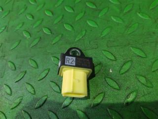 Датчик airbag TOYOTA LAND CRUISER VJA300 V35A-FTS 8983152130 2 ракурс