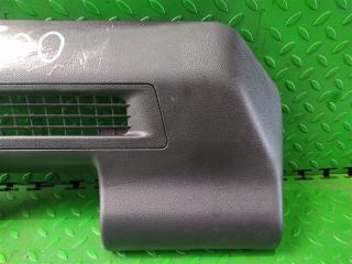 Пластик сидений правый задний TOYOTA LAND CRUISER VJA300 V35A-FTS 7169160140 3 ракурс