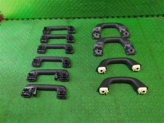 Ручка в салоне TOYOTA LAND CRUISER VJA300 V35A-FTS 2 ракурс