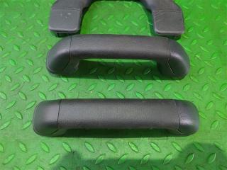 Ручка в салоне TOYOTA LAND CRUISER VJA300 V35A-FTS 3 ракурс