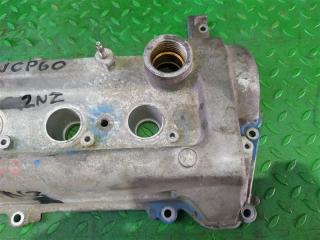 Клапанная крышка TOYOTA IST NCP60 2NZ-FE 5 ракурс