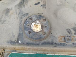 Бензобак TOYOTA KLUGER MCU20 1MZ-FE 77001-48050 3 ракурс