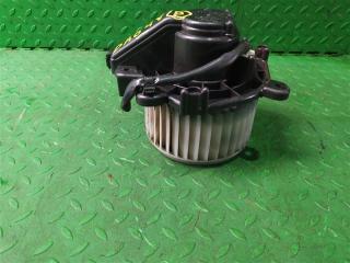 Мотор печки SUZUKI EVERY DA64V 2 ракурс Мотор печки SUZUKI EVERY DA64V 2 ракурс