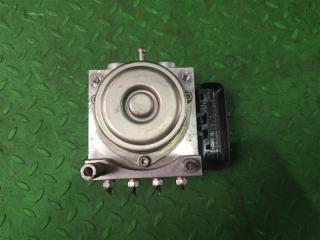 Блок abs NISSAN ELGRAND ME51 VQ25DE TD8401 4 ракурс