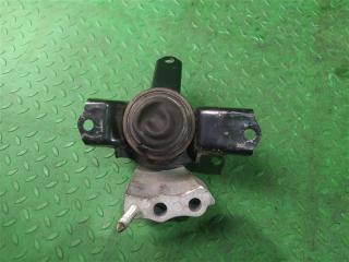 Подушка двигателя правая TOYOTA PASSO KGC30 1KR-FE D159 2 ракурс