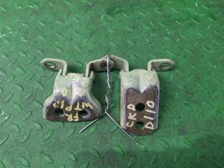 Петля дверная правая передняя NISSAN PRIMERA WTP12 1 ракурс