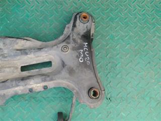 Балка подвески задняя TOYOTA KLUGER MCU20 1MZ-FE 51206-48030 4 ракурс