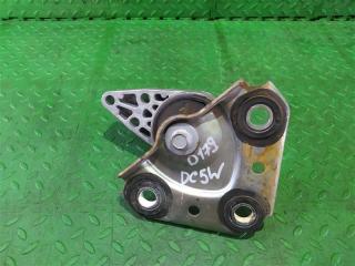 Подушка двигателя правая MAZDA VERISA DC5W ZY-VE 3 ракурс